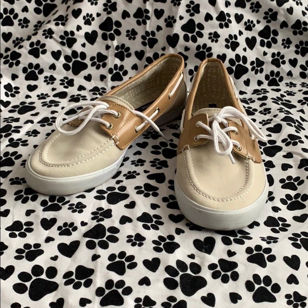Boat shoes